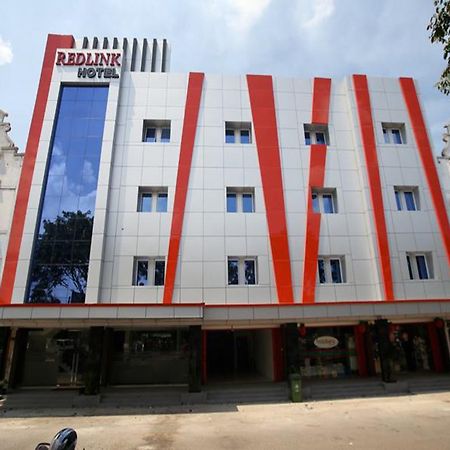 Redlink Hotel Batam Eksteriør bilde